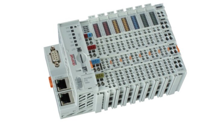 Regulátory a podstanice mark a wall