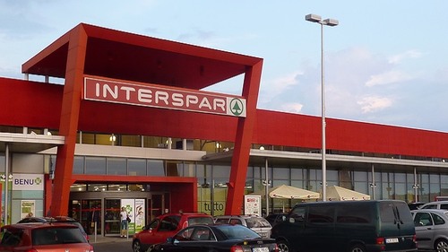 Obchodní centra INTERSPAR